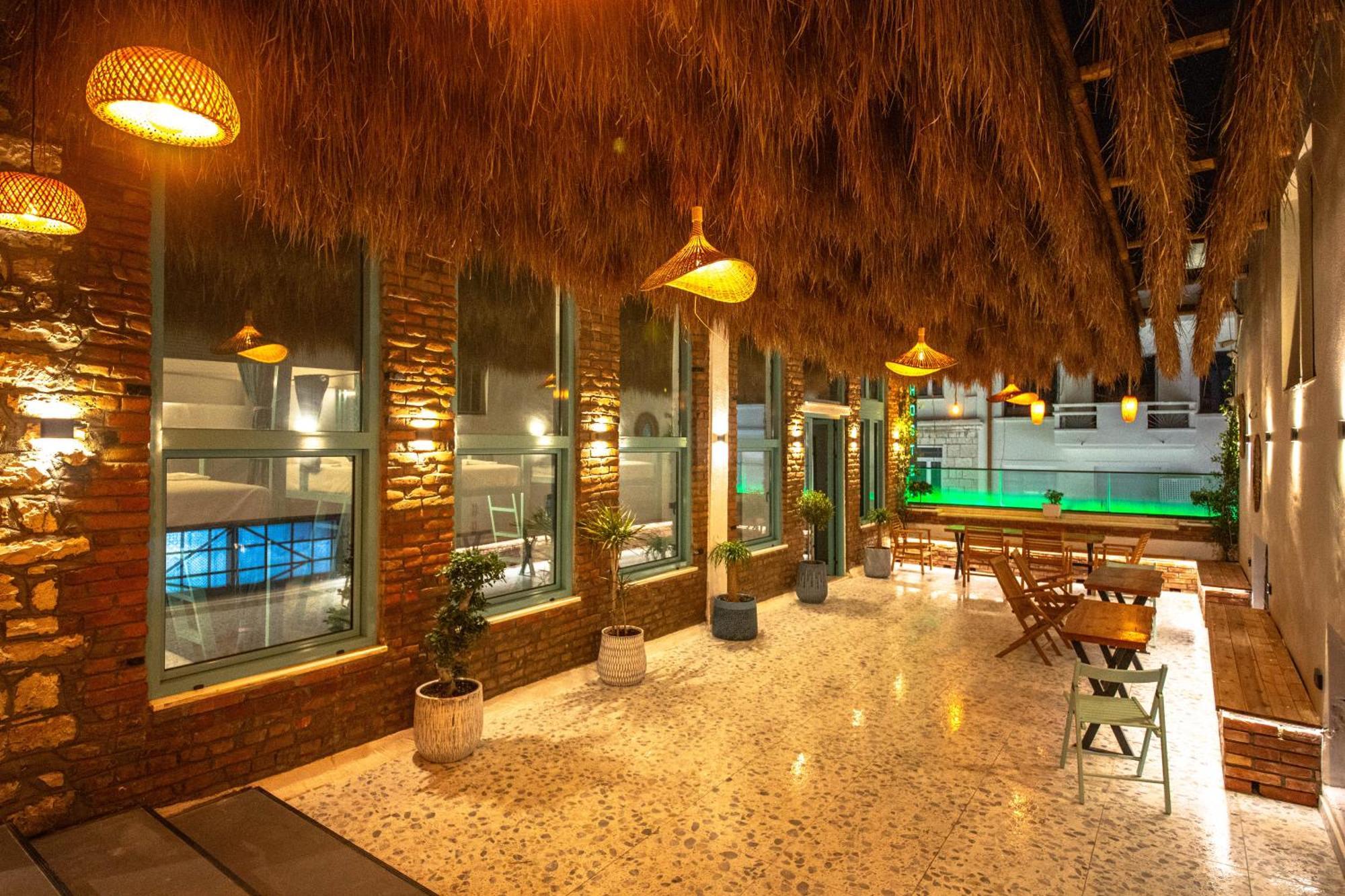 Vega 43 Hostel Saranda Dış mekan fotoğraf