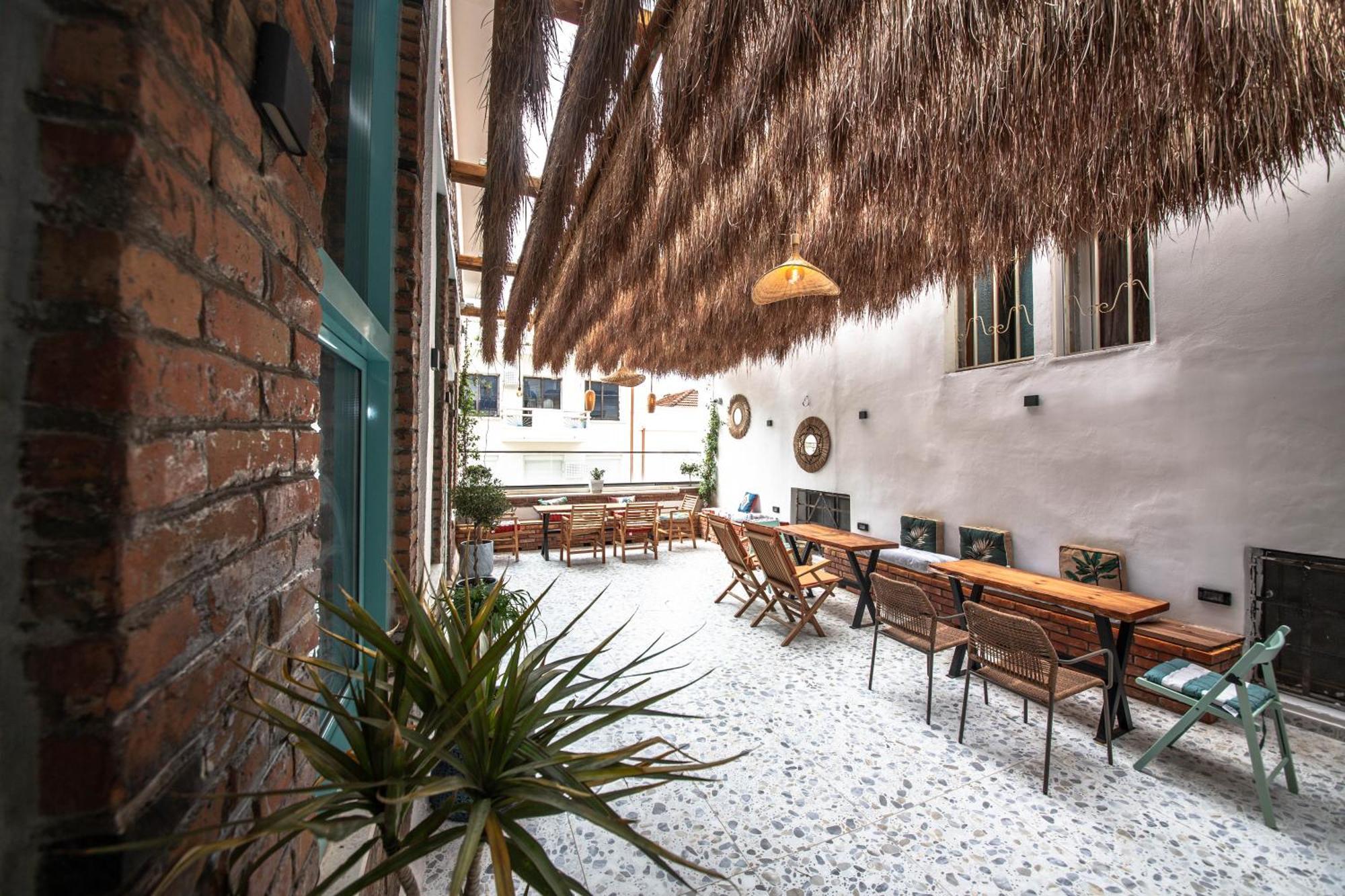 Vega 43 Hostel Saranda Dış mekan fotoğraf