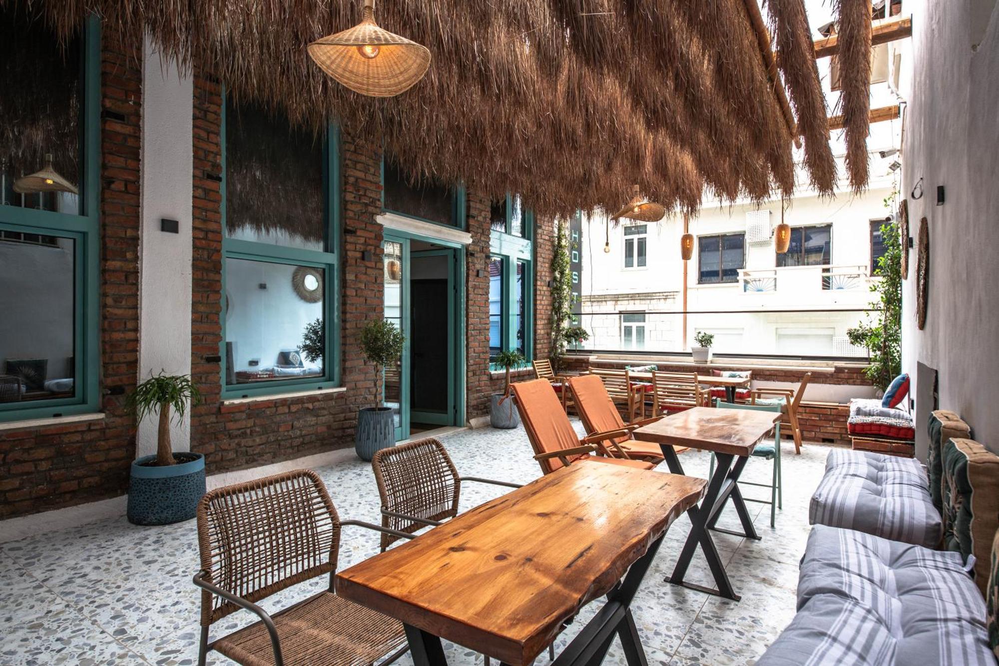 Vega 43 Hostel Saranda Dış mekan fotoğraf